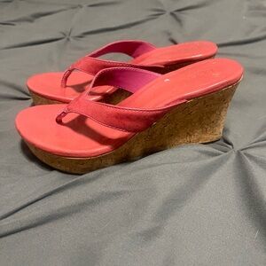 UGG Women's salmon Wedge Sandals EUC
